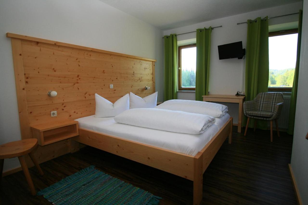Landgasthof Auerschmiede Иршенберг Экстерьер фото